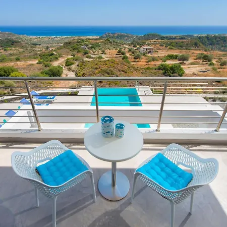 Beautiful With Infinity Pool And Sea View Villa *